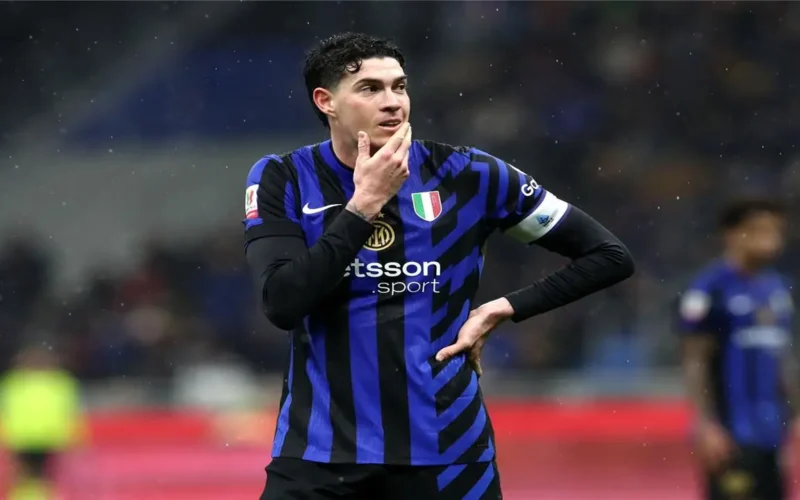 تحركات جديدة في برشلونة لضم المدافع الإيطالي أليساندرو باستوني خلال الفترة القادمة